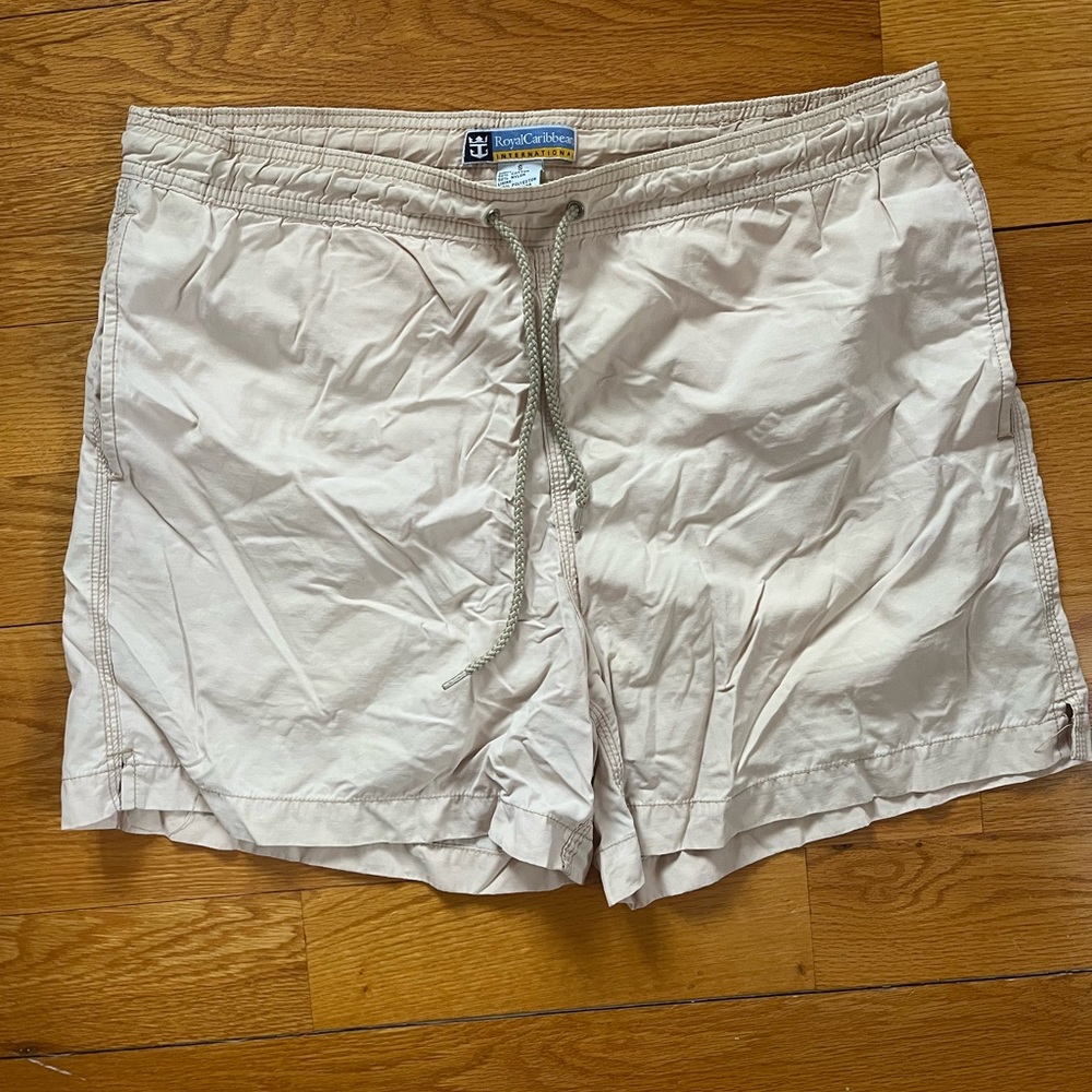 2 for $20 - Nautica Men’'s Cream Shorts